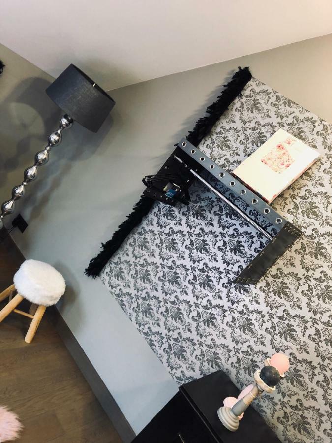 شقة Gesves  في Loft D Isa Avec Wifi Netflix المظهر الخارجي الصورة
